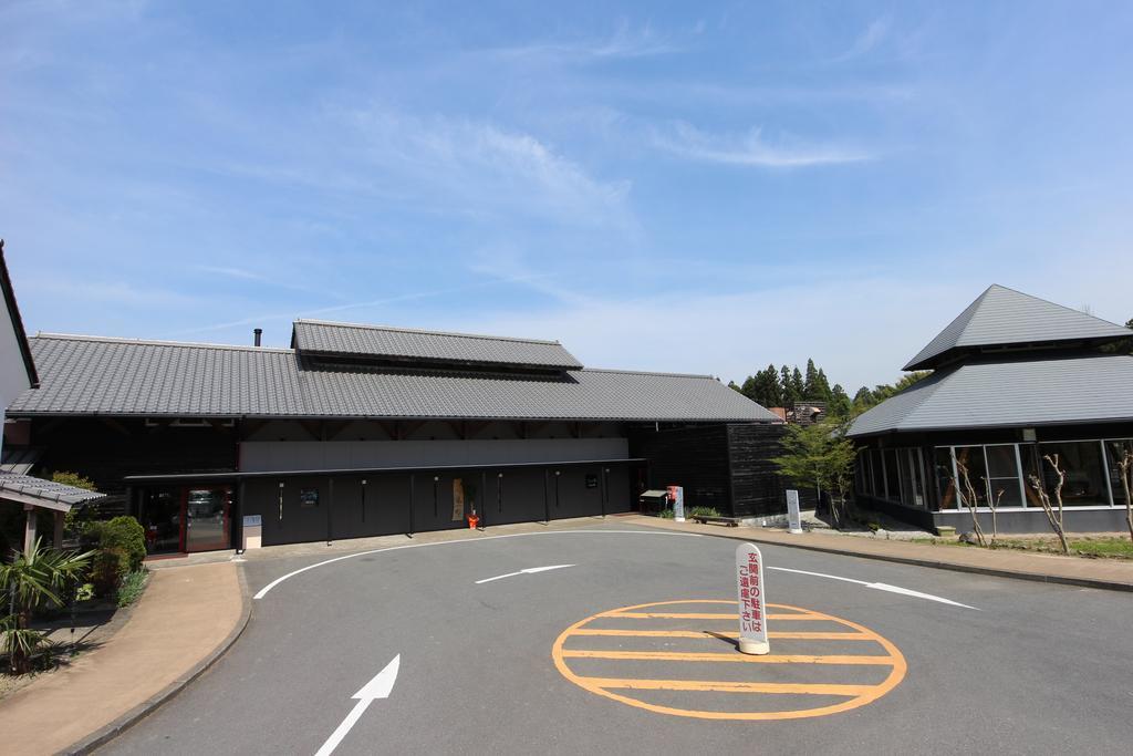 Yamaga Onsen Kazenosato Hotel Kitsuki Luaran gambar